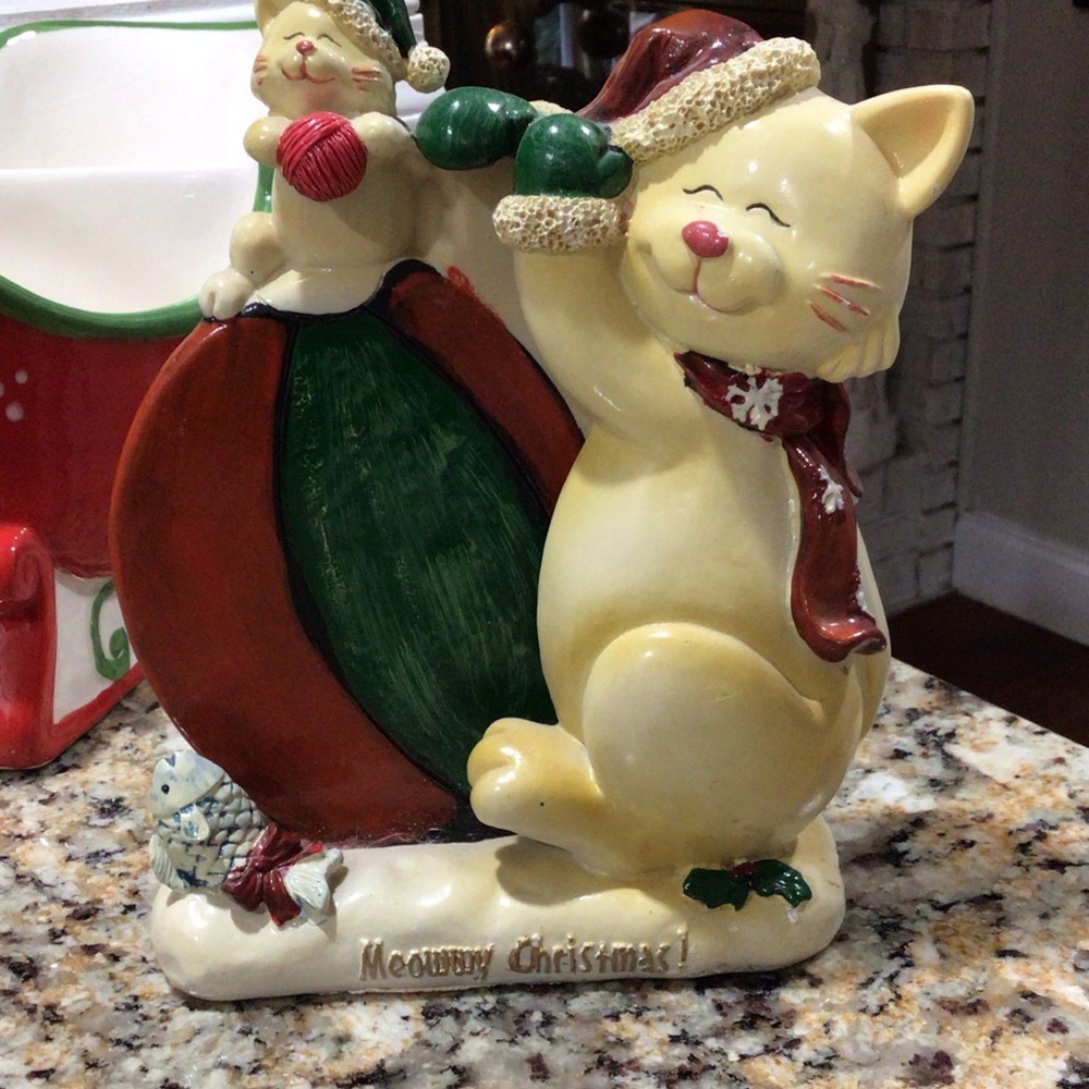 Meowwy Christmas Vintage Cat Figurine Santa Hat Yarn by WhatTheKatDraggedIn